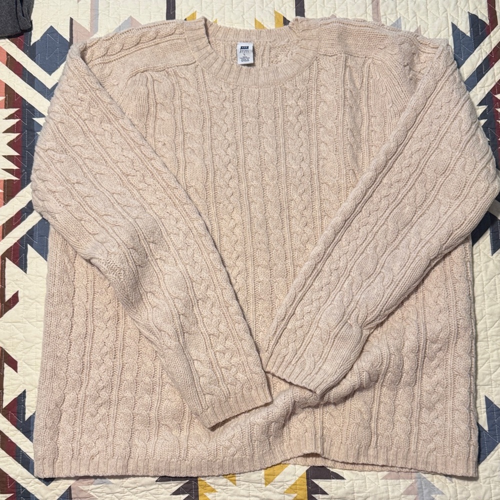 GAP Factory Men's Cable Crewneck Sweater -